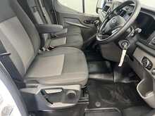 Ford Transit 2.0 350 EcoBlue Leader Luton van 2dr Diesel Manual FWD L4 Euro 6 (s/s) (130 ps) 2.0 2dr Luton 2.0 - U1789