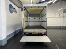 Ford Transit 2.0 350 EcoBlue Leader Luton van 2dr Diesel Manual FWD L4 Euro 6 (s/s) (130 ps) 2.0 2dr Luton 2.0 - U1789