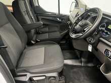 Ford Transit Custom 320 EcoBlue Trend 2.0 5dr Minibus Manual Diesel - U1808