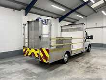 Peugeot Boxer 3.5 TM DS Low Floor 335 L3 LOW-FLR LUN 2.2 BLHDI S/S Manual Diesel Dropside Lorry 2022 2.2 Dropside - U1810