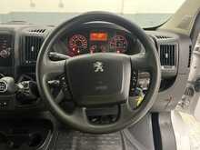 Peugeot Boxer 3.5 TM DS Low Floor 335 L3 LOW-FLR LUN 2.2 BLHDI S/S Manual Diesel Dropside Lorry 2022 2.2 Dropside - U1810
