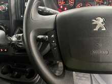 Peugeot Boxer 3.5 TM DS Low Floor 335 L3 LOW-FLR LUN 2.2 BLHDI S/S Manual Diesel Dropside Lorry 2022 2.2 Dropside - U1810