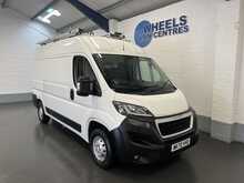 Peugeot Boxer 2.2 BlueHDi 335 Professional Panel Van 5dr Diesel Manual L2 H2 Euro 6 (s/s) (140 ps) - U1813