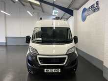 Peugeot Boxer 2.2 BlueHDi 335 Professional Panel Van 5dr Diesel Manual L2 H2 Euro 6 (s/s) (140 ps) - U1813