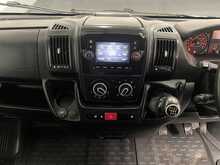 Peugeot Boxer 2.2 BlueHDi 335 Professional Panel Van 5dr Diesel Manual L2 H2 Euro 6 (s/s) (140 ps) - U1813