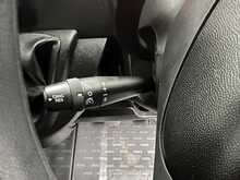 Peugeot Boxer 2.2 BlueHDi 335 Professional Panel Van 5dr Diesel Manual L2 H2 Euro 6 (s/s) (140 ps) - U1813