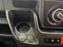 Peugeot Boxer 2.2 BlueHDi 335 Professional Panel Van 5dr Diesel Manual L2 H2 Euro 6 (s/s) (140 ps) - U1813