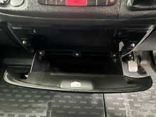 Peugeot Boxer 2.2 BlueHDi 335 Professional Panel Van 5dr Diesel Manual L2 H2 Euro 6 (s/s) (140 ps) - U1813