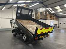 Isuzu Grafter 1.9 Tipper Automatic Diesel - U1814