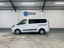 Ford Tourneo Custom 2.0 320 EcoBlue Zetec Minibus Double Cab 5dr Diesel Auto L1 Euro 6 (s/s) (130 ps) - U1815