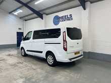 Ford Tourneo Custom 2.0 320 EcoBlue Zetec Minibus Double Cab 5dr Diesel Auto L1 Euro 6 (s/s) (130 ps) - U1815