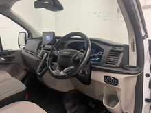 Ford Tourneo Custom 2.0 320 EcoBlue Zetec Minibus Double Cab 5dr Diesel Auto L1 Euro 6 (s/s) (130 ps) - U1815