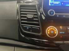 Ford Tourneo Custom 2.0 320 EcoBlue Zetec Minibus Double Cab 5dr Diesel Auto L1 Euro 6 (s/s) (130 ps) - U1815