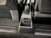 Ford Tourneo Custom 2.0 320 EcoBlue Zetec Minibus Double Cab 5dr Diesel Auto L1 Euro 6 (s/s) (130 ps) - U1815