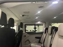 Ford Tourneo Custom 2.0 320 EcoBlue Zetec Minibus Double Cab 5dr Diesel Auto L1 Euro 6 (s/s) (130 ps) - U1815