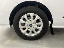 Ford Tourneo Custom 2.0 320 EcoBlue Zetec Minibus Double Cab 5dr Diesel Auto L1 Euro 6 (s/s) (130 ps) - U1815