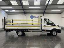 Ford Transit 2.0 350 EcoBlue HD Leader Chassis Cab 2dr Diesel Manual RWD L4 Euro 6 (s/s) (130 ps) - U1822