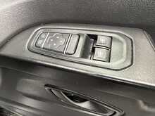Renault Trafic 2.0 dCi Blue LL30 Business Panel Van 5dr Diesel Manual L2 H1 Euro 6 (s/s) (150 ps) - U1833