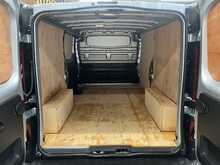 Renault Trafic 2.0 dCi Blue LL30 Business Panel Van 5dr Diesel Manual L2 H1 Euro 6 (s/s) (150 ps) - U1833