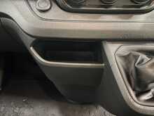 Renault Trafic 2.0 dCi Blue LL30 Business Panel Van 5dr Diesel Manual L2 H1 Euro 6 (s/s) (150 ps) - U1833