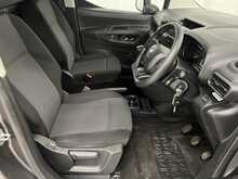 Toyota PROACE CITY 1.5 BlueHDi Active Short Panel Van 5dr Diesel Manual SWB Euro 6 (s/s) (100 bhp) - U1844