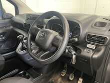 Toyota PROACE CITY 1.5 BlueHDi Active Short Panel Van 5dr Diesel Manual SWB Euro 6 (s/s) (100 bhp) - U1844
