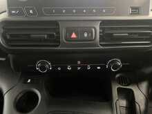 Toyota PROACE CITY 1.5 BlueHDi Active Short Panel Van 5dr Diesel Manual SWB Euro 6 (s/s) (100 bhp) - U1844