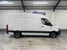 Mercedes-Benz Sprinter 2.0 315 CDI Progressive Panel Van 5dr Diesel Manual RWD L2 H2 Euro 6 (s/s) (150 ps) - U1845