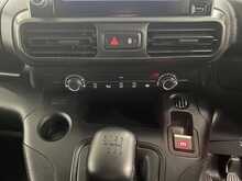 Peugeot Partner 1.5 BlueHDi 1000 Professional Premium Standard Panel Van 5dr Diesel Manual SWB Euro 6 (100 bhp) - U1847