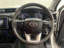 Toyota Hilux 2.4 D-4D Active Extra Pickup Extended Cab 4dr Diesel Manual 4WD Euro 6 (s/s) (150 ps) - U1856