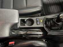 Toyota Hilux 2.4 D-4D Active Extra Pickup Extended Cab 4dr Diesel Manual 4WD Euro 6 (s/s) (150 ps) - U1856