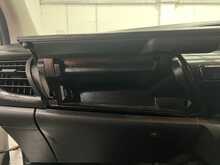 Toyota Hilux 2.4 D-4D Active Extra Pickup Extended Cab 4dr Diesel Manual 4WD Euro 6 (s/s) (150 ps) - U1856