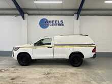 Toyota Hilux 2.4 D-4D Active Narrow Body Pickup 2dr Diesel Manual 4WD Euro 6 (150 ps) - U1857