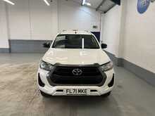 Toyota Hilux 2.4 D-4D Active Narrow Body Pickup 2dr Diesel Manual 4WD Euro 6 (150 ps) - U1857