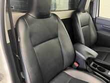Toyota Hilux 2.4 D-4D Active Narrow Body Pickup 2dr Diesel Manual 4WD Euro 6 (150 ps) - U1857