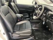 Toyota Hilux 2.4 D-4D Active Narrow Body Pickup 2dr Diesel Manual 4WD Euro 6 (150 ps) - U1857