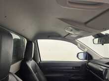 Toyota Hilux 2.4 D-4D Active Narrow Body Pickup 2dr Diesel Manual 4WD Euro 6 (150 ps) - U1857