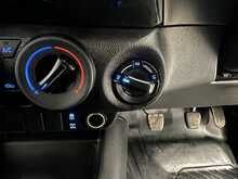 Toyota Hilux 2.4 D-4D Active Narrow Body Pickup 2dr Diesel Manual 4WD Euro 6 (150 ps) - U1857