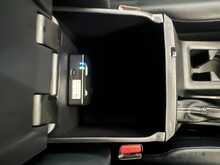 Toyota Hilux 2.4 D-4D Active Narrow Body Pickup 2dr Diesel Manual 4WD Euro 6 (150 ps) - U1857