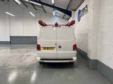 Volkswagen Transporter 2.0 TDI T28 Highline Panel Van 5dr Diesel Manual FWD SWB Euro 6 (s/s) (110 ps) - U1867