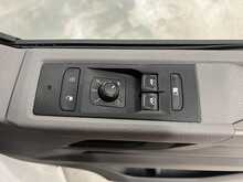 Volkswagen Transporter 2.0 TDI T28 Highline Panel Van 5dr Diesel Manual FWD SWB Euro 6 (s/s) (110 ps) - U1867