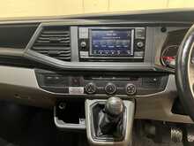 Volkswagen Transporter 2.0 TDI T28 Highline Panel Van 5dr Diesel Manual FWD SWB Euro 6 (s/s) (110 ps) - U1867