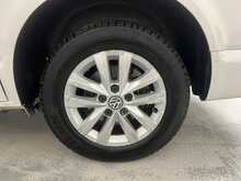 Volkswagen Transporter 2.0 TDI T28 Highline Panel Van 5dr Diesel Manual FWD SWB Euro 6 (s/s) (110 ps) - U1867