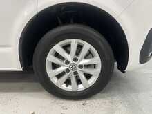 Volkswagen Transporter 2.0 TDI T28 Highline Panel Van 5dr Diesel Manual FWD SWB Euro 6 (s/s) (110 ps) - U1867