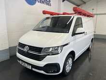 Volkswagen Transporter 2.0 TDI T28 Highline Panel Van 5dr Diesel Manual FWD SWB Euro 6 (s/s) (110 ps) - U1867
