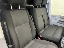 Volkswagen Transporter 2.0 TDI T28 Highline Panel Van 5dr Diesel Manual FWD SWB Euro 6 (s/s) (110 ps) - U1867