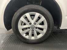 Volkswagen Transporter 2.0 TDI T28 Highline Panel Van 5dr Diesel Manual FWD SWB Euro 6 (s/s) (110 ps) - U1867