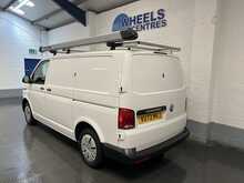 Volkswagen Transporter 2.0 TDI T28 Startline Panel Van 5dr Diesel Manual FWD SWB Euro 6 (s/s) (110 ps) - U1869