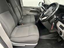 Volkswagen Transporter 2.0 TDI T28 Startline Panel Van 5dr Diesel Manual FWD SWB Euro 6 (s/s) (110 ps) - U1869