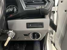 Volkswagen Transporter 2.0 TDI T28 Startline Panel Van 5dr Diesel Manual FWD SWB Euro 6 (s/s) (110 ps) - U1869